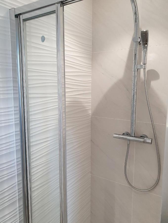 Exigehome - Chambre D'Hote Avec Jacuzzi Et Jardin Paysage, Partage Orgeval (Yvelines) Exterior foto